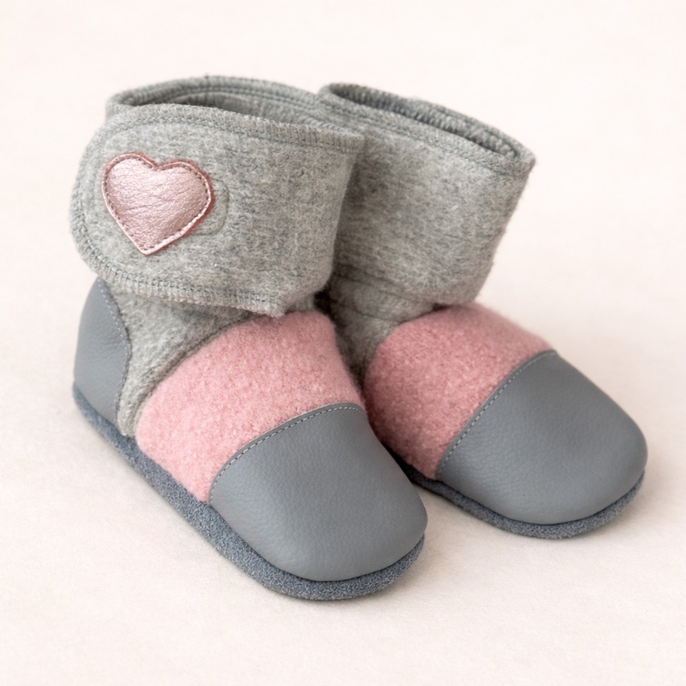 Nooks Design Felted wool booties - Tiny Dancer - grey and pink booties w/ heart